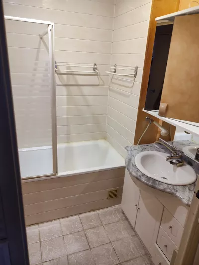 Rénovation complète salle de bain - Photo 1